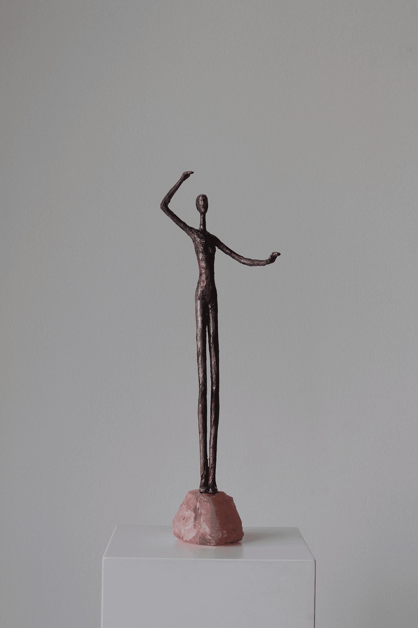 Skulptura Ja menjam II, umetnica Jelena Kršić