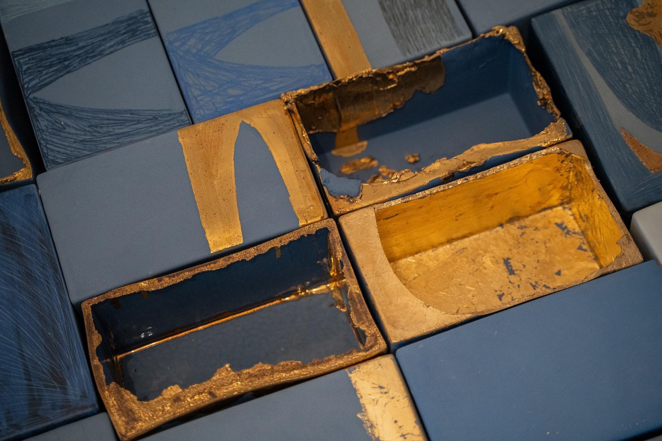 Hram, Uroš Ogrizović, instalacija, 48 cigli