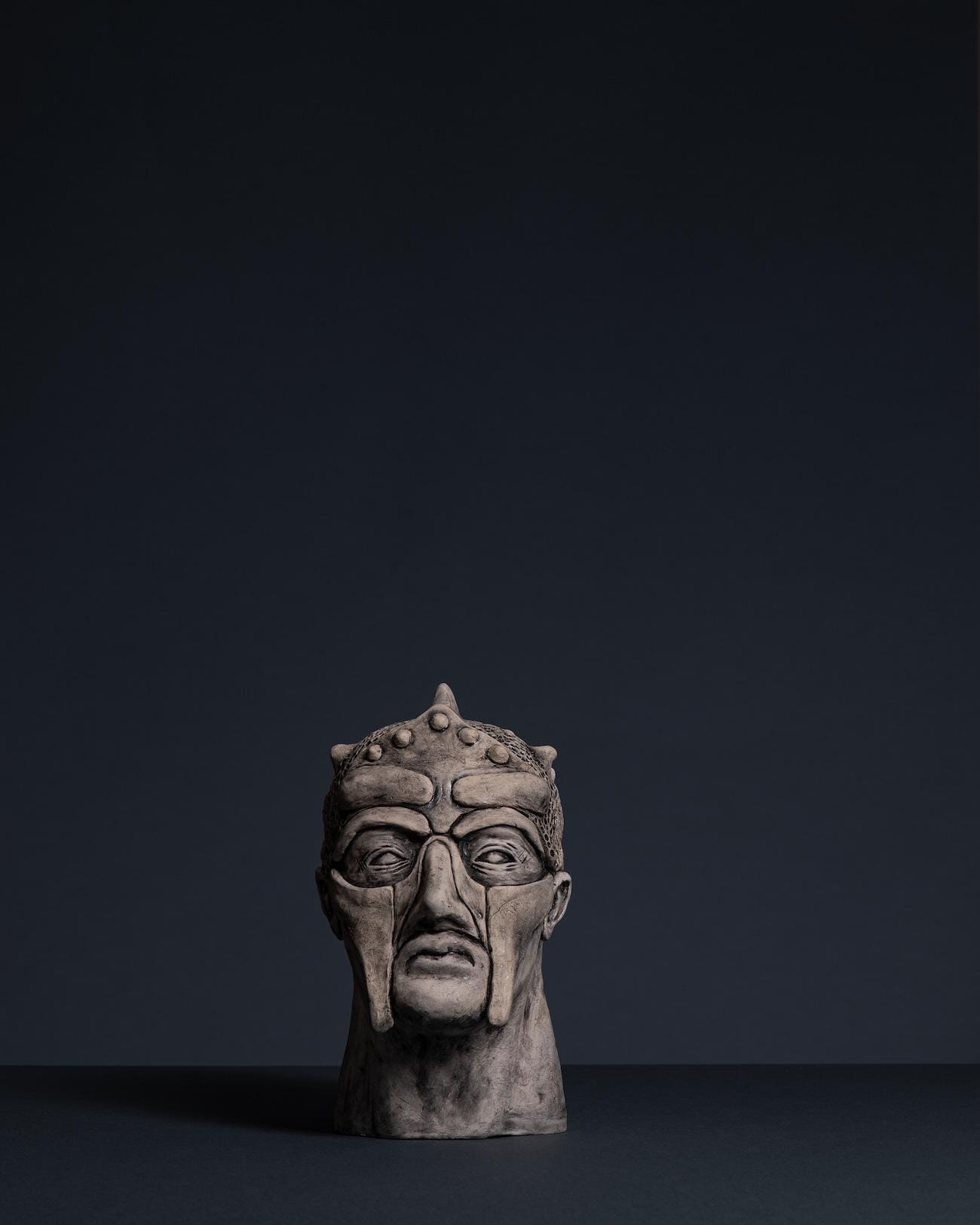 Atlas II, Aleksandar Brzaković, skulptura